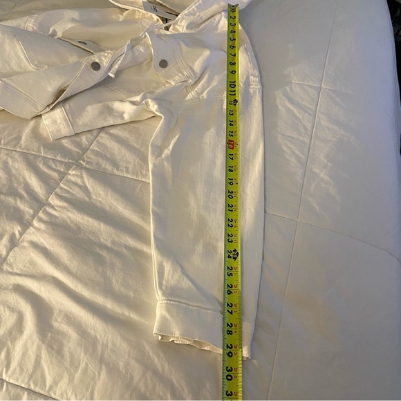 White Cropped Jean Jacket with Hood - Picture 8 of 12